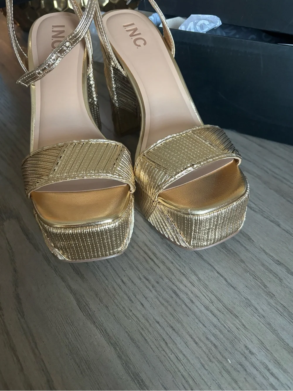 INC International Concepts Metallic Gold Platform Block Heel Sandals size 9.5